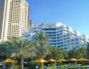 Отель Sheraton Jumeirah Beach Resort & Towers 5*. Внешний вид