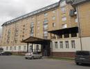 Гостиница  "Александров" . Фасад отеля
